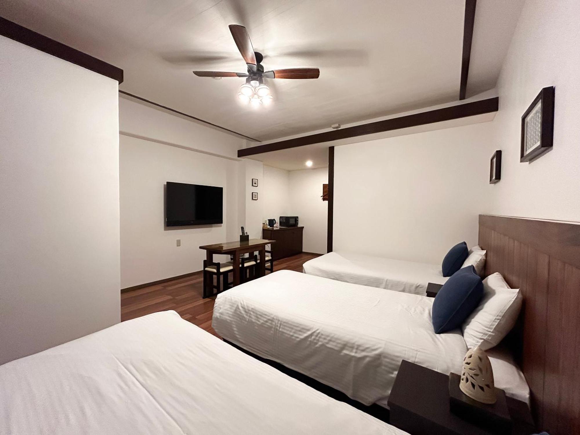 Pension Sunset Beach Nakijin Luaran gambar